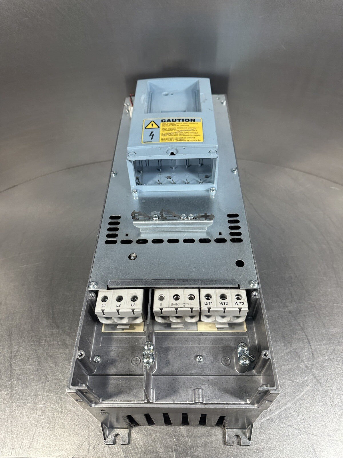 EATON CORPORATION SVX020A2-4A1B1 Drive 20HP 480V (BIN-1.5.4)