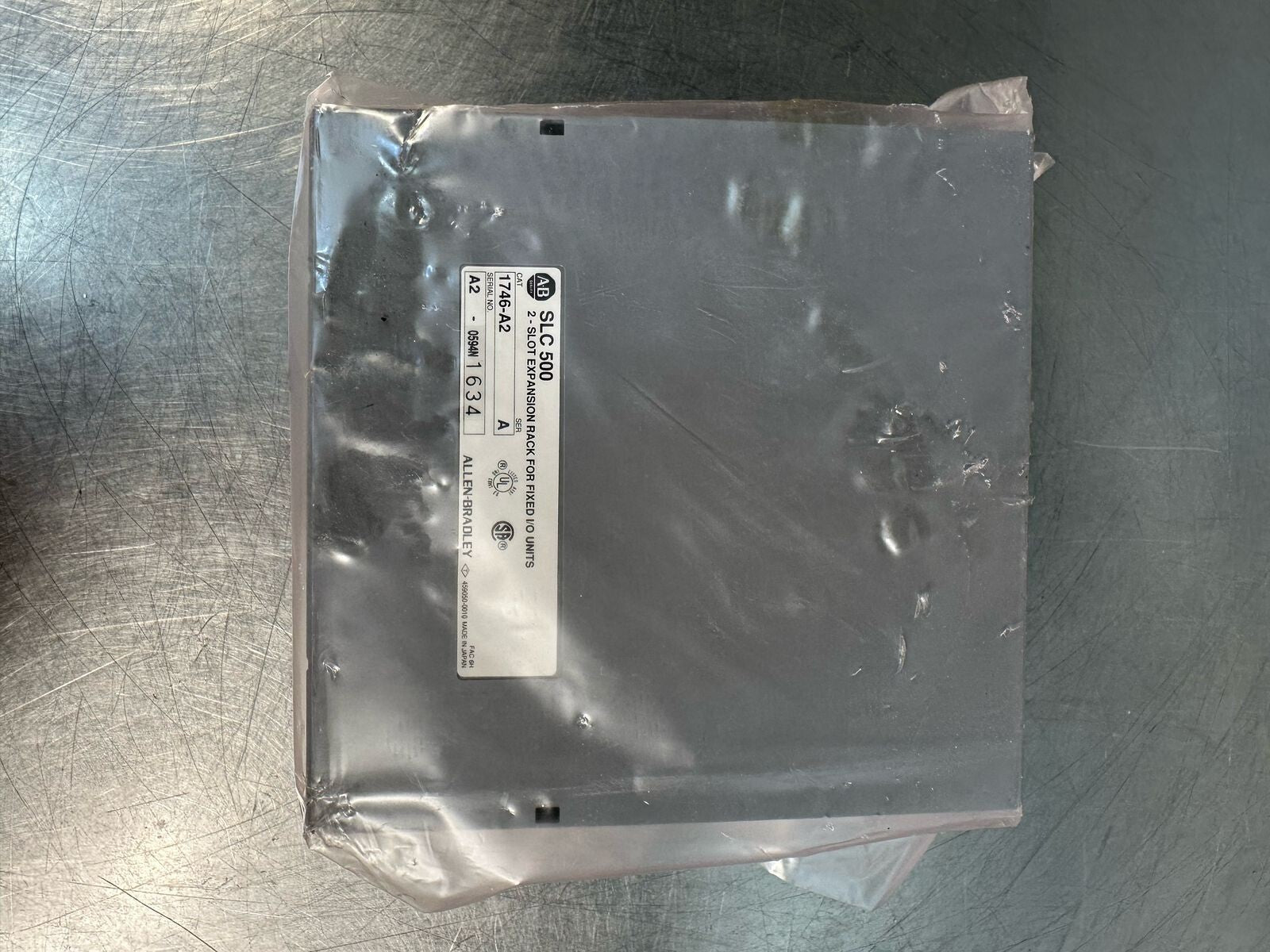 *Allen Bradley 1746-A2 /A SLC 500 2 Slot Fixed Expansion Rack        (6.4.4)