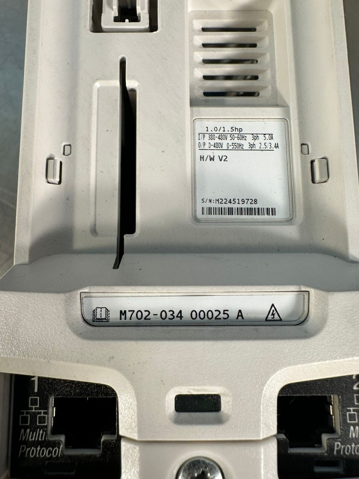 Control Techniques Unidrive M702-034-00025-A 1.0/1.5hp 2246      (3.4.1)