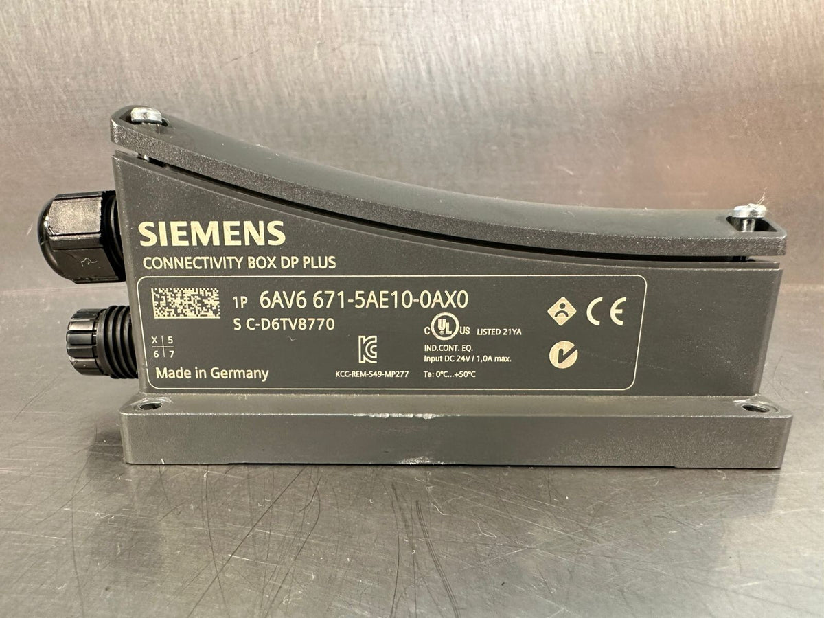 Siemens 6AV6 671-5AE10-0AX0 Connectivity Box DB Plus 24Vdc (4.4.4)