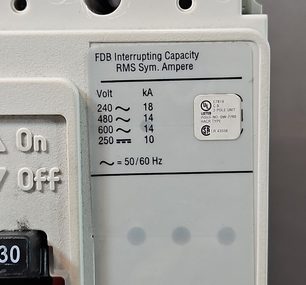 Eaton Cutler Hammer FDB3030L 30 Amp 600 Volt 3 Pole                     (BIN434)