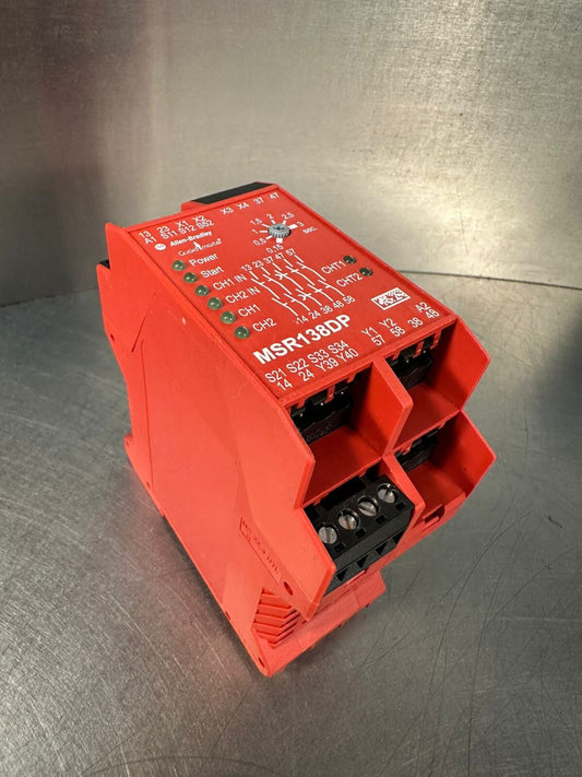 Allen Bradley 440R-M23143 Guardmaster Safety Relay MSR138DP        (3.4.5)