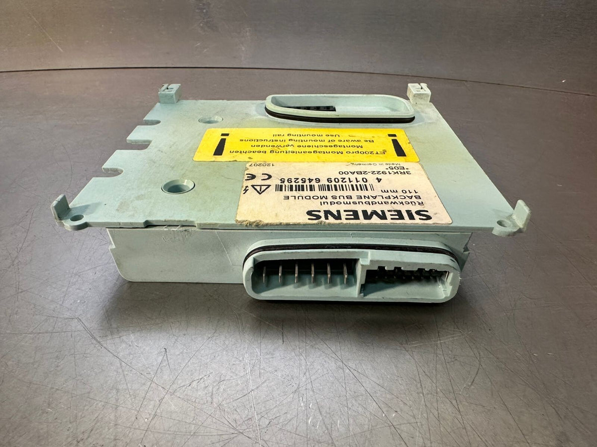 Siemens 3RK1922-2BA00 Backplane Bus Module                       (4.2.4)