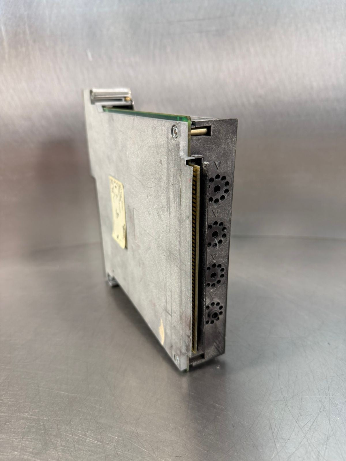 Schneider Electric TSX 47/67/87/107 8 Outputs +-10V 4-20 MA        (8.4.7)