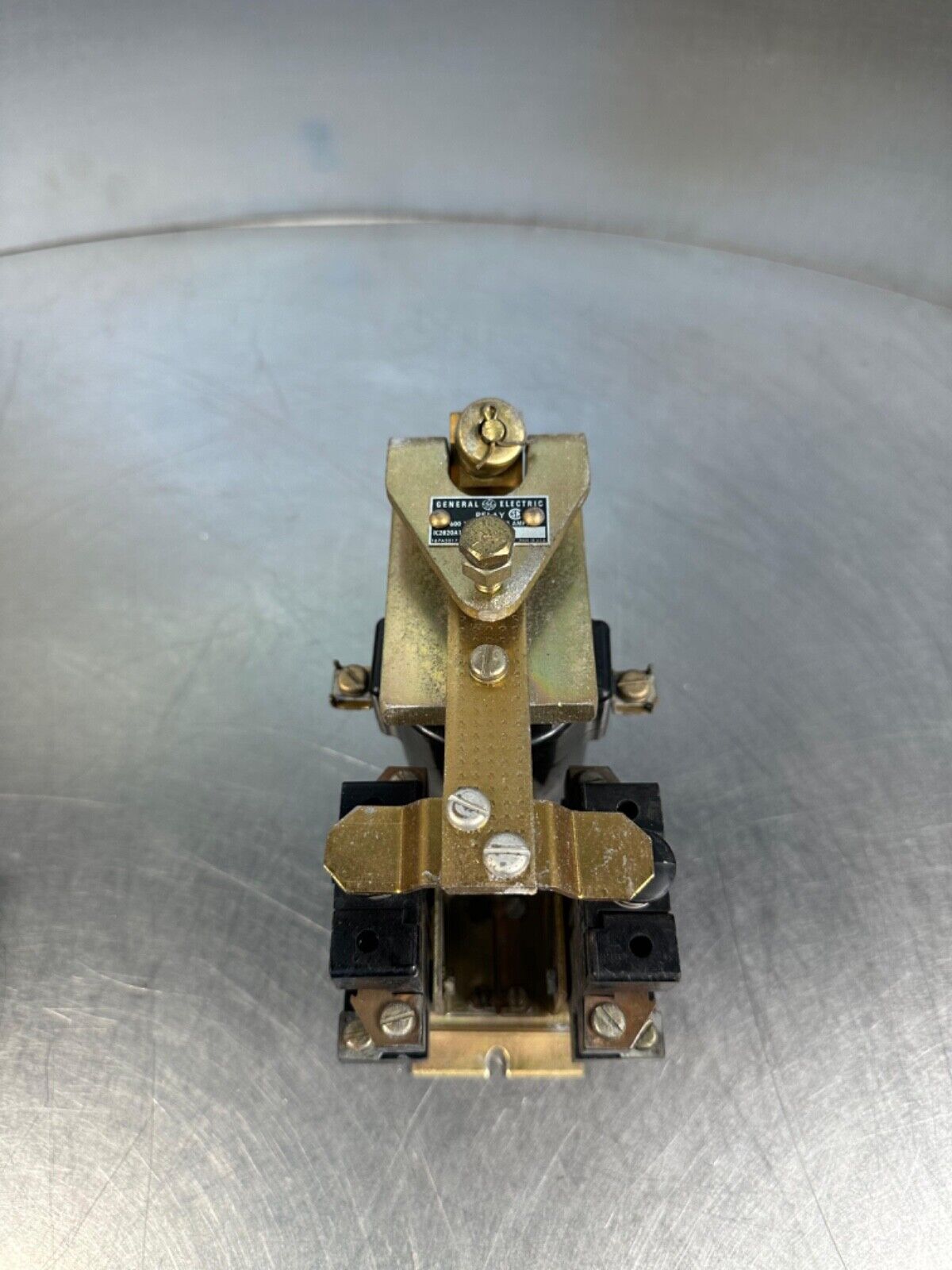 General Eletric Relay IC2820A100-BB 10Amp 600Volts / IC2820A100BB (4c-39)