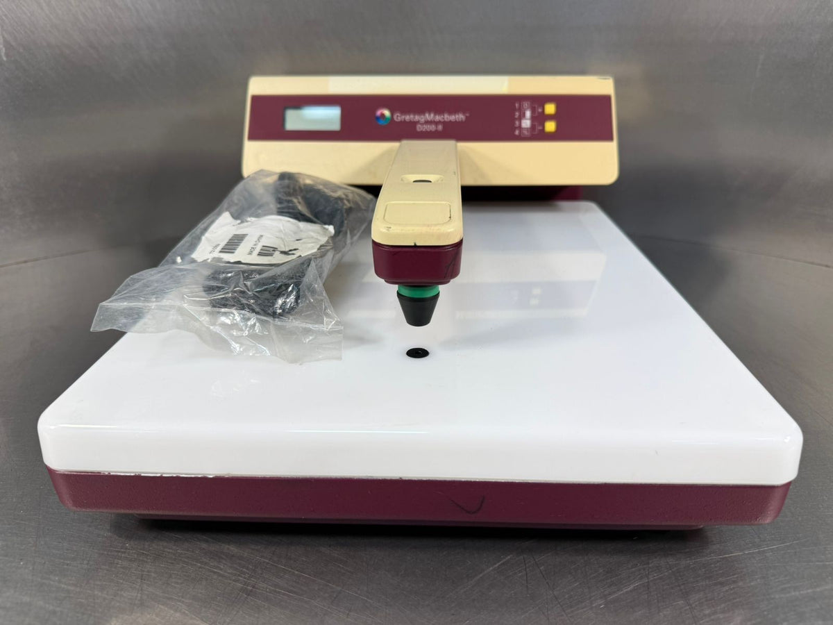 Gretag D200 II, Boxed 3246 / 36.51.03 117V 50/60Hz 55Va Ch-8105   (12.4.8)