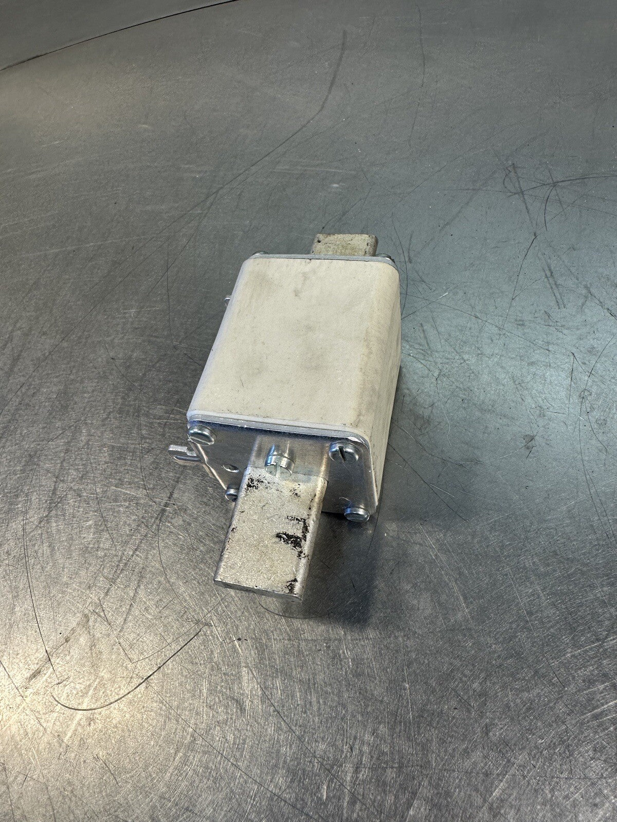 SIEMENS fuse 3NE1230-0 315A690V 3NE1 230-0 (BIN-1.5.5)