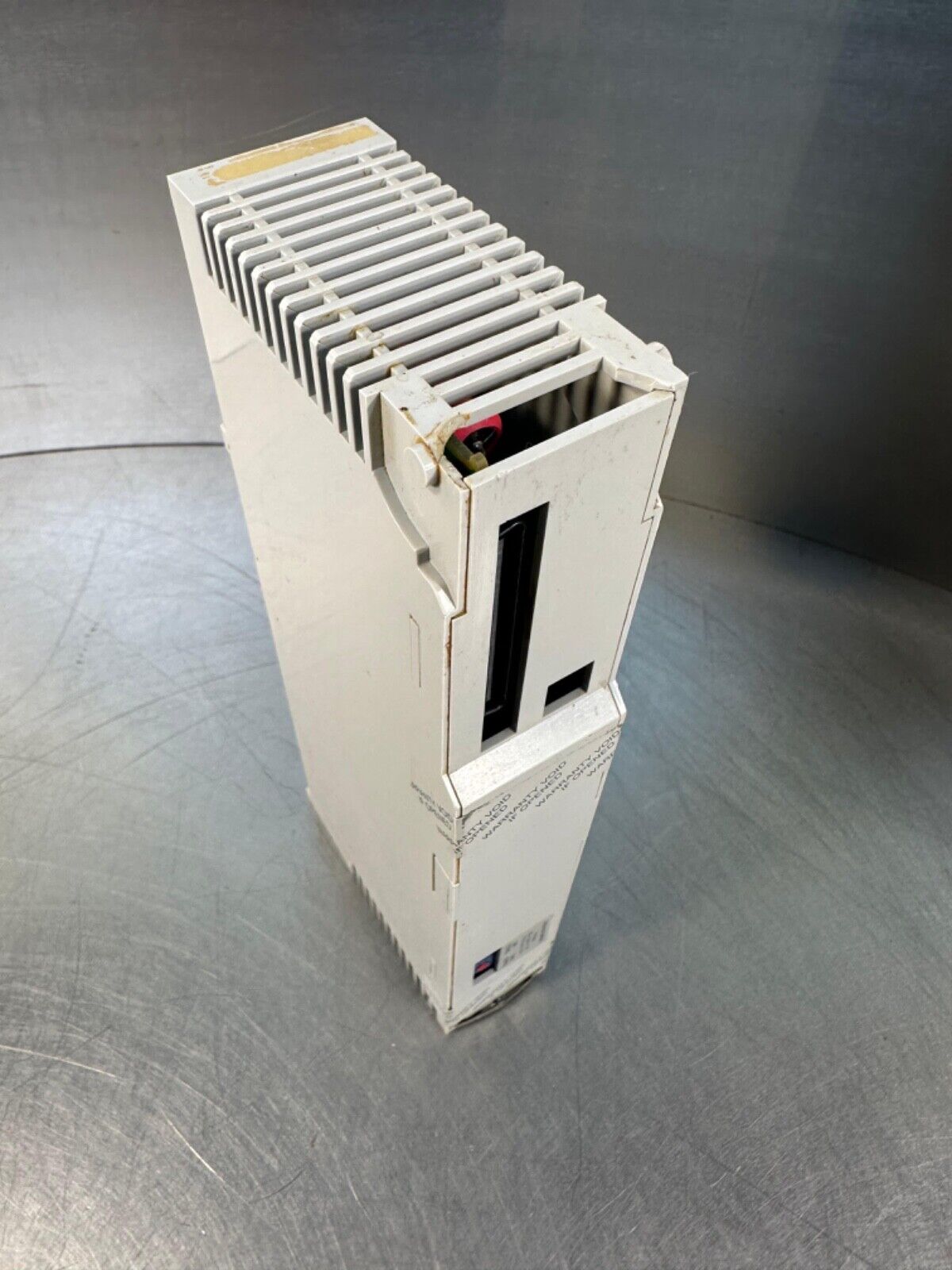 Schneider  Electric Tsx Quantum 140CRA93100 1Ch. / 140CRA93100 (3D-38)