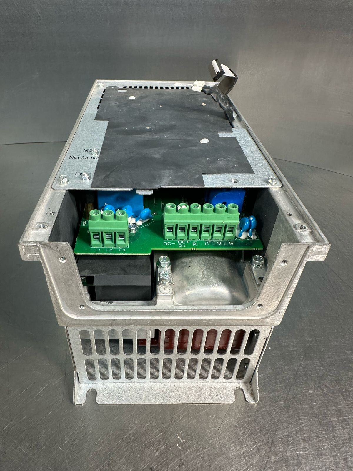 Eaton DH1-324D8DN-C21C  ( 7.4.1)