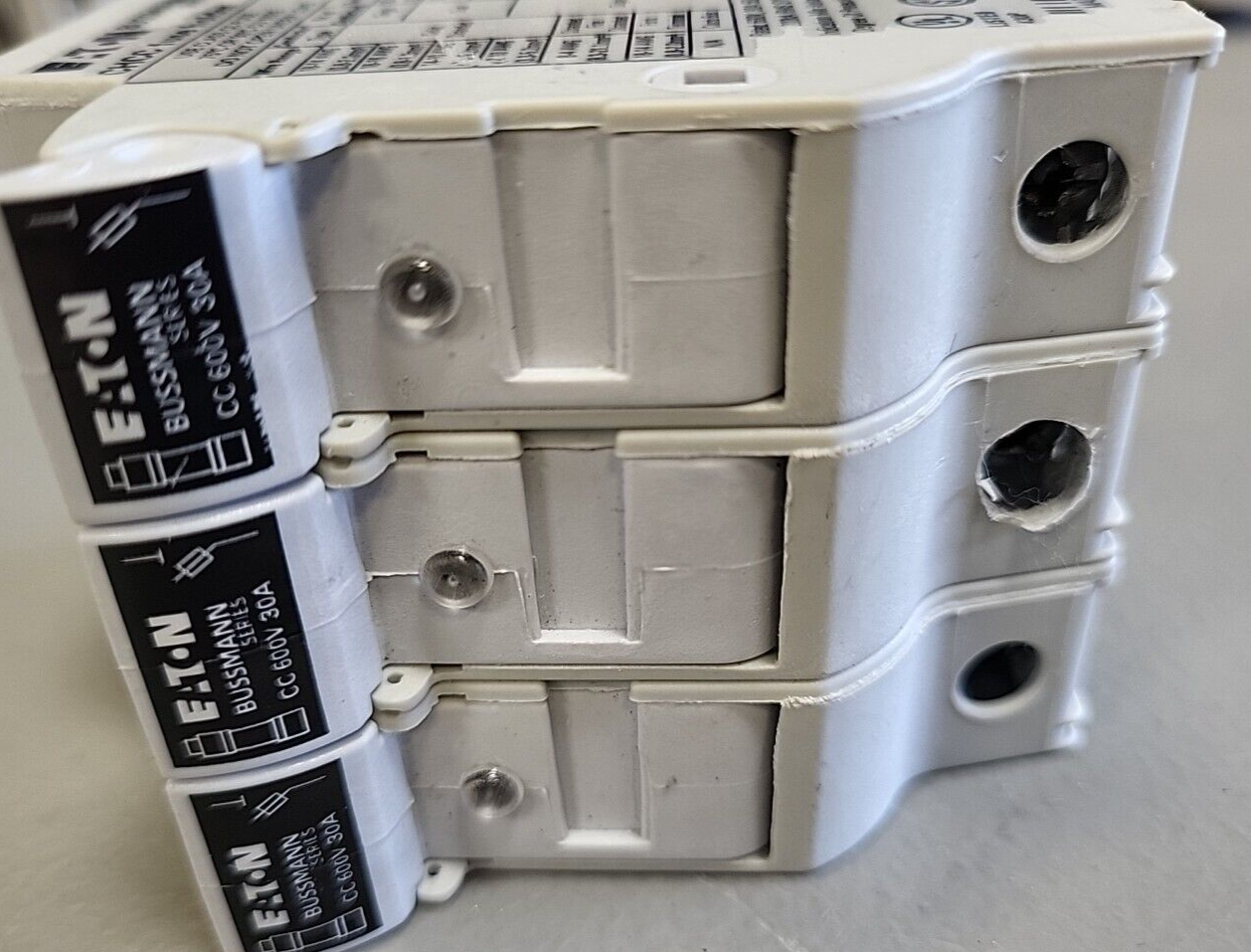 EATON CHCC FUSE HOLDER 600 VOLTS 30 AMPS 3 POLE(BIN354)