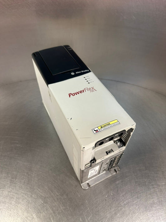 Allen Bradley PowerFlex700 20BD8P0A3 AYNANC0 Ser. B 3Ph 480v      (9.4.2)