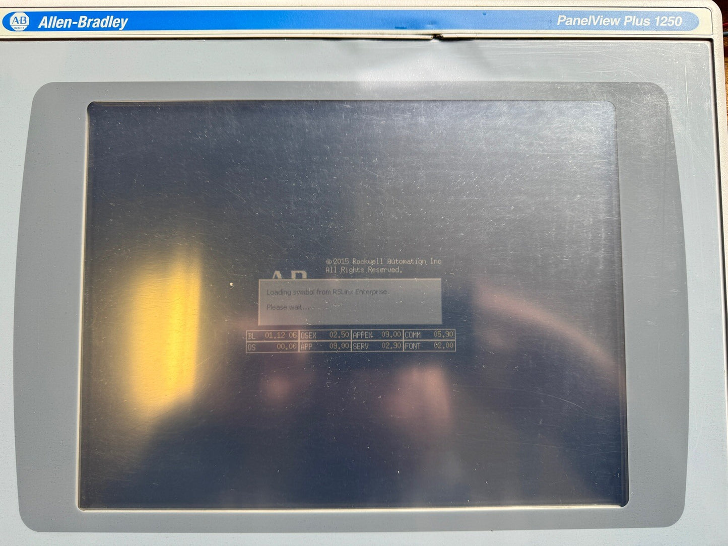 AB 2711P-T12C4D8 /A PanelView Plus 1250 12.1" Terminal Color/Touch (RBin2.5.2)