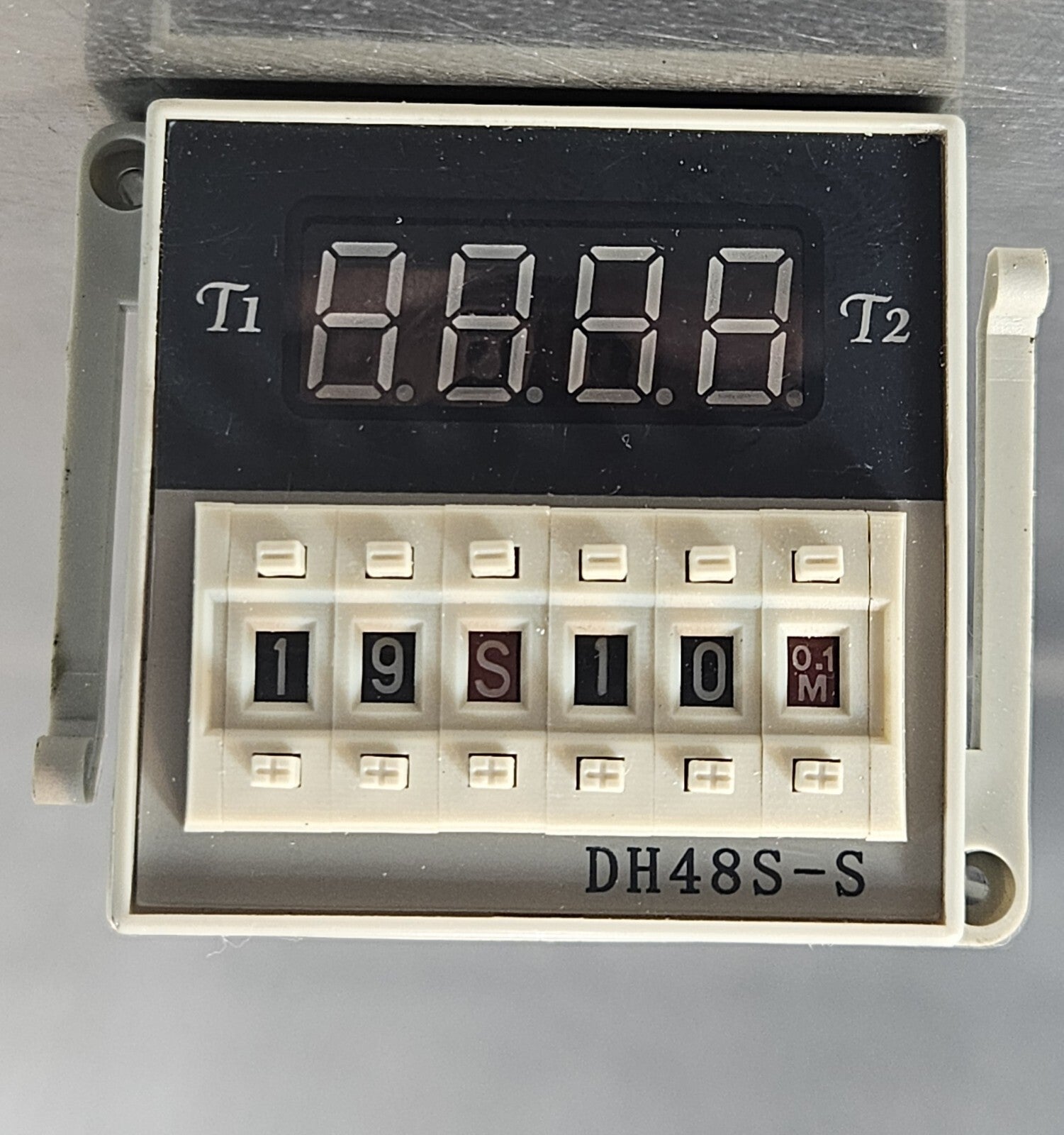 Omron DH48S-S Digital Programmable Time Relay Switch                    (BIN533)