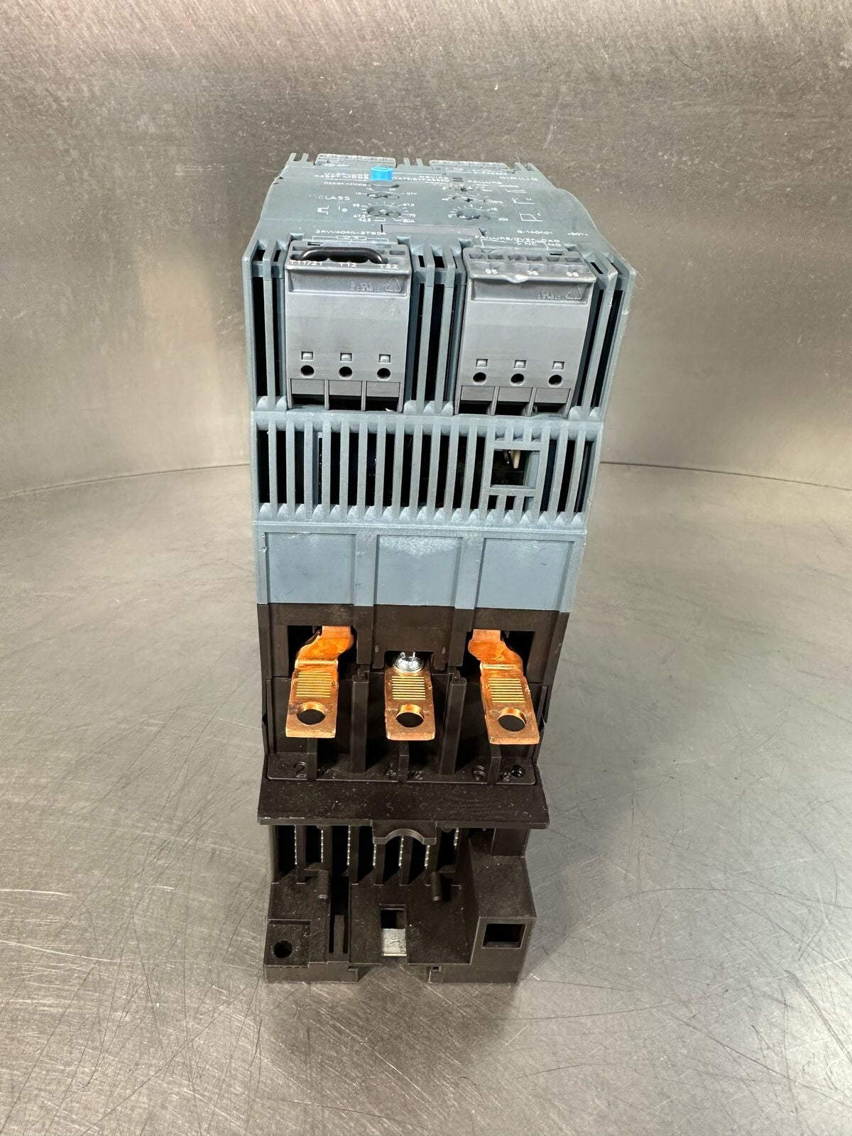 Siemens 3RW4046-2TB04 SIRIUS Motor Starter                          (5.3.2)