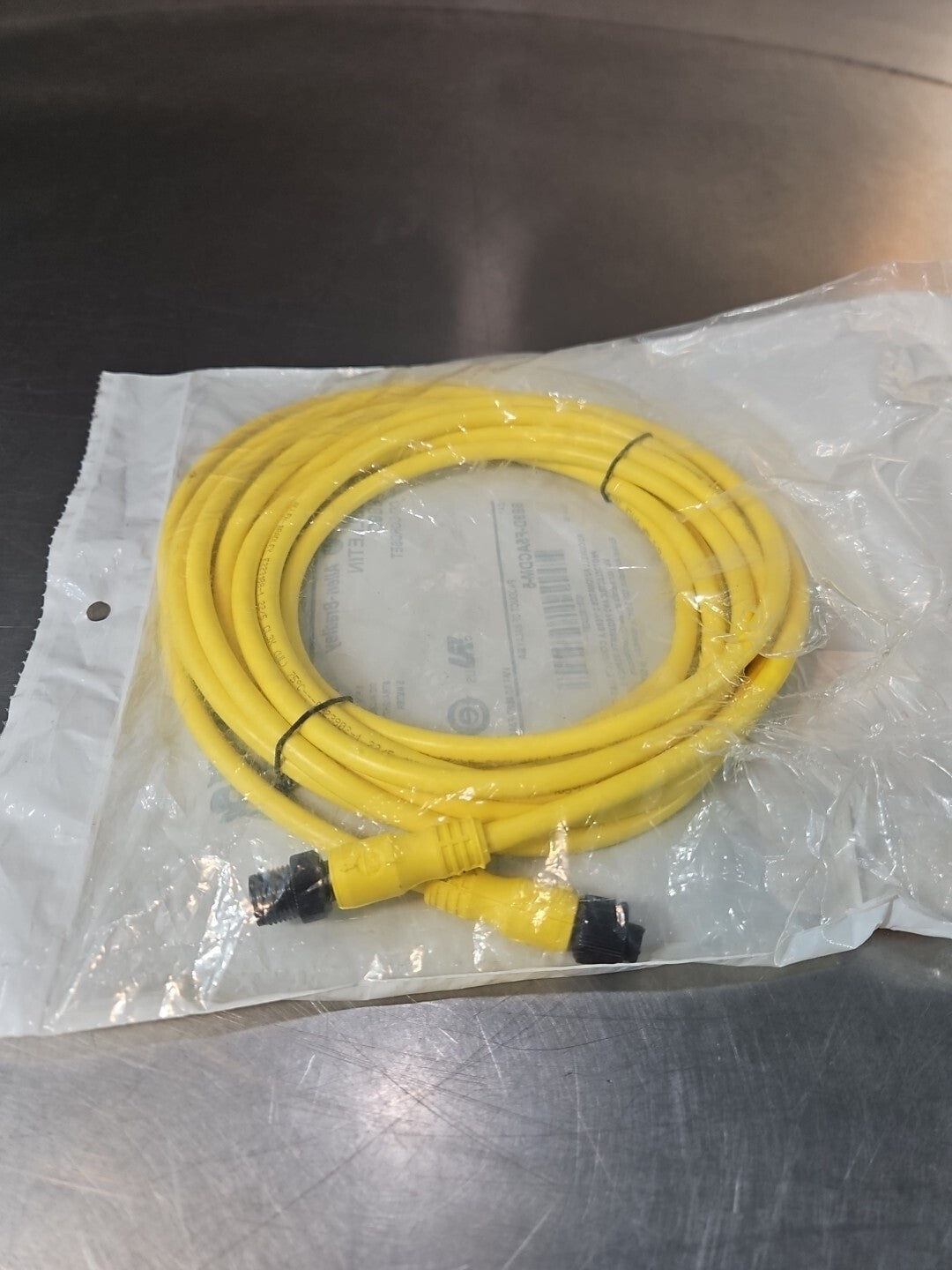 Allen Badley 889D-F5ACDM-5 Ser B Micro Cable                            (BIN435)