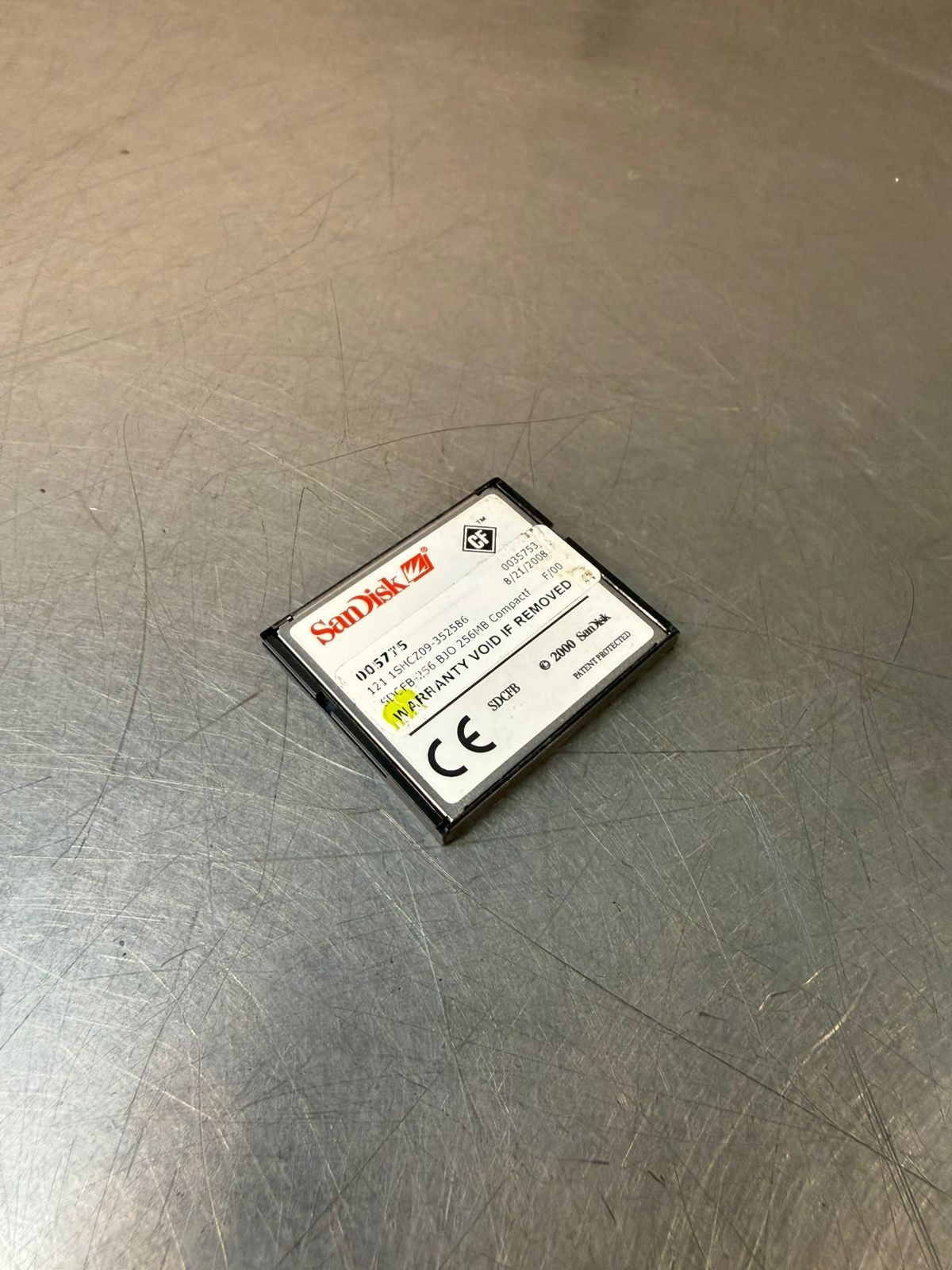 SanDisk 256MB CompactFlash CF Memory Card SDCFB-256                (5.4.4)