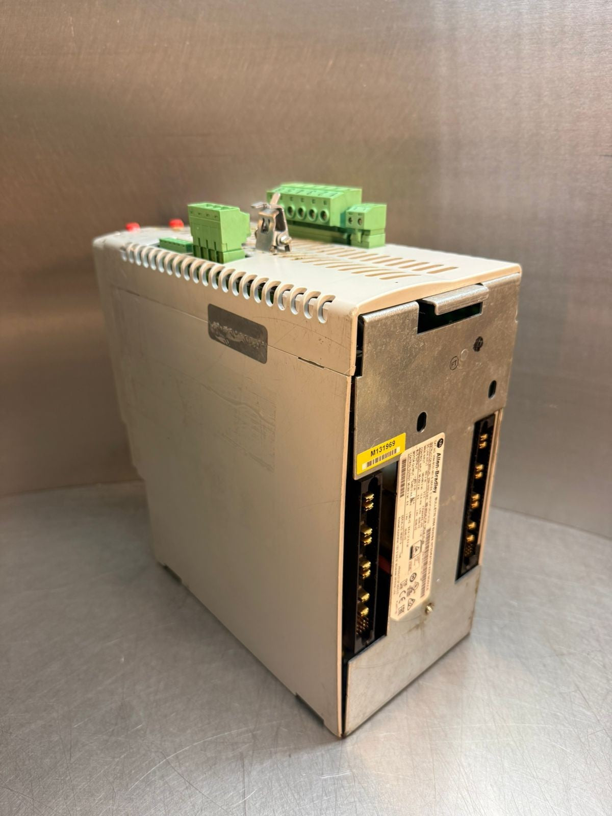 Allen-Bradley 2094-BC01-M01-S /C Kinetix 6000 Integrated Axis Mod (12.3.7)