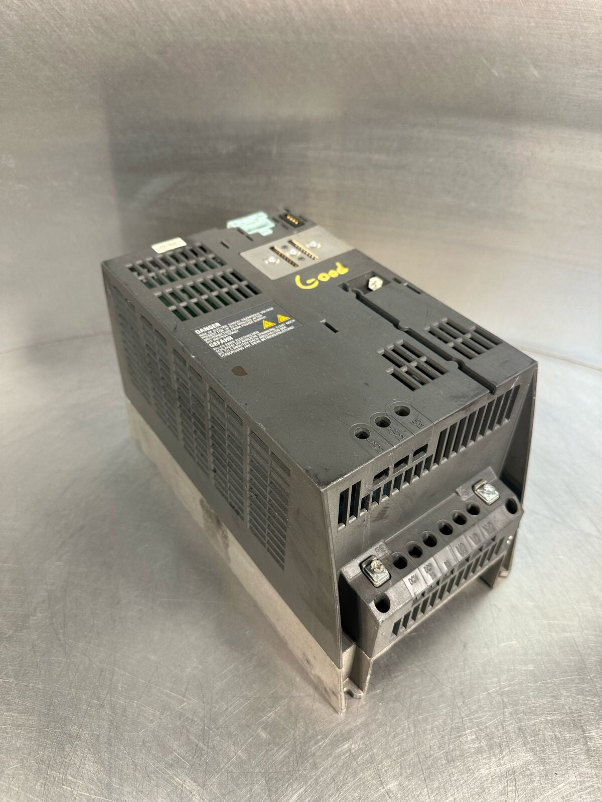 Siemens Sinamics Power Module 240 6SL3224-0BE23-0AA0 3kW VFD 380-480V(8.5.2)