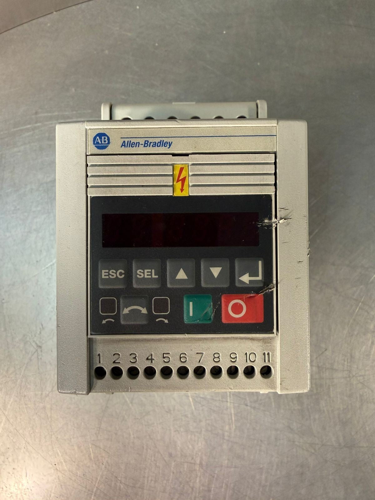 Allen-Bradley 160-BA03NPS1 /C 0.75kw / 1Hp                         (1.5.4)