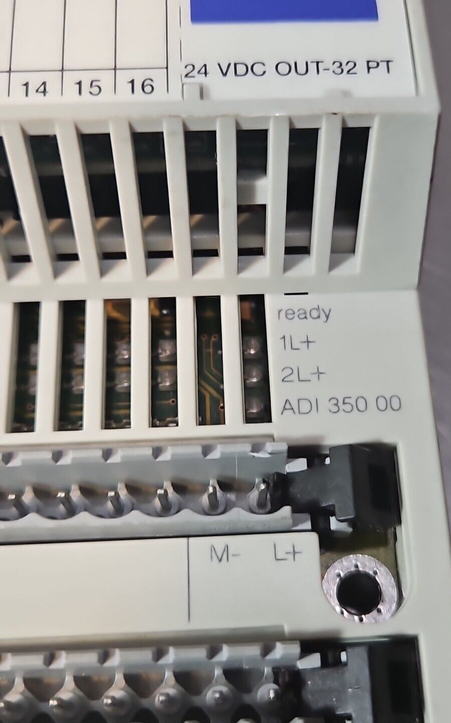 Schneider 170ADI35000 Terminal Module 24VDC                             (BIN353)