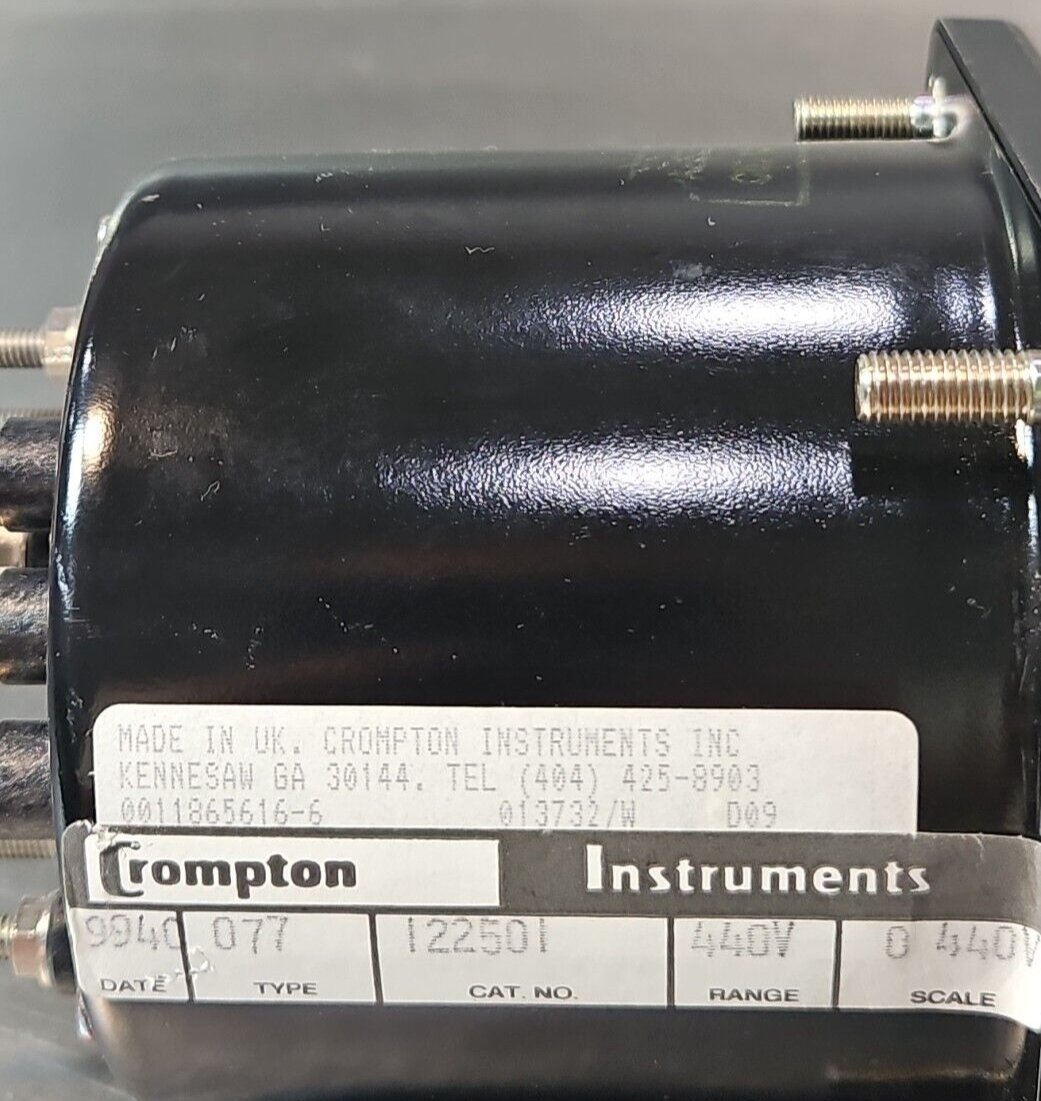 Crompton 122501 Voltmeter 440V                                           loc4A12