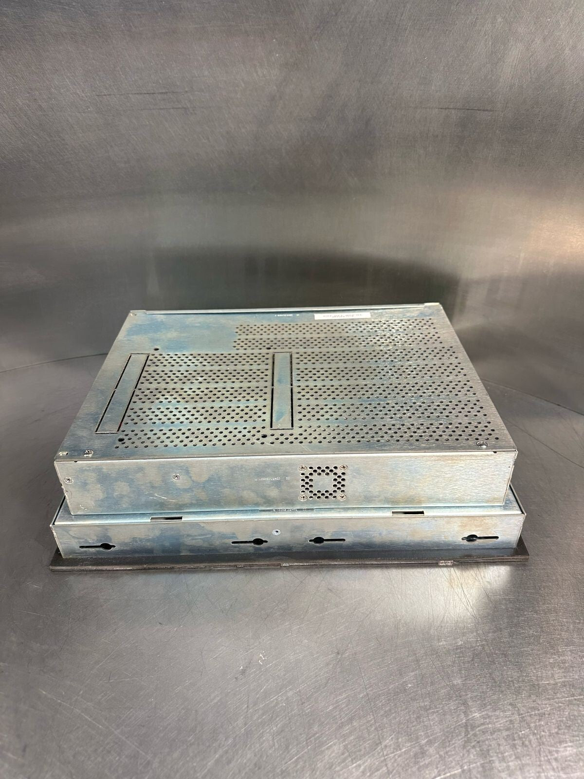 Dynics FX15PTPIX0DIRA6W73SEGN / 120-240Vac 120W  15” Touch Panel  (6.2.3)