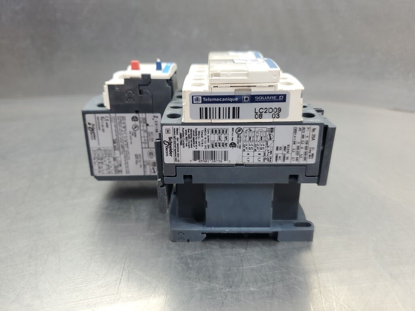 Telemecanique LC2D09 08 03 Reversing Contactor, 25A (LRD 08)               4C-13