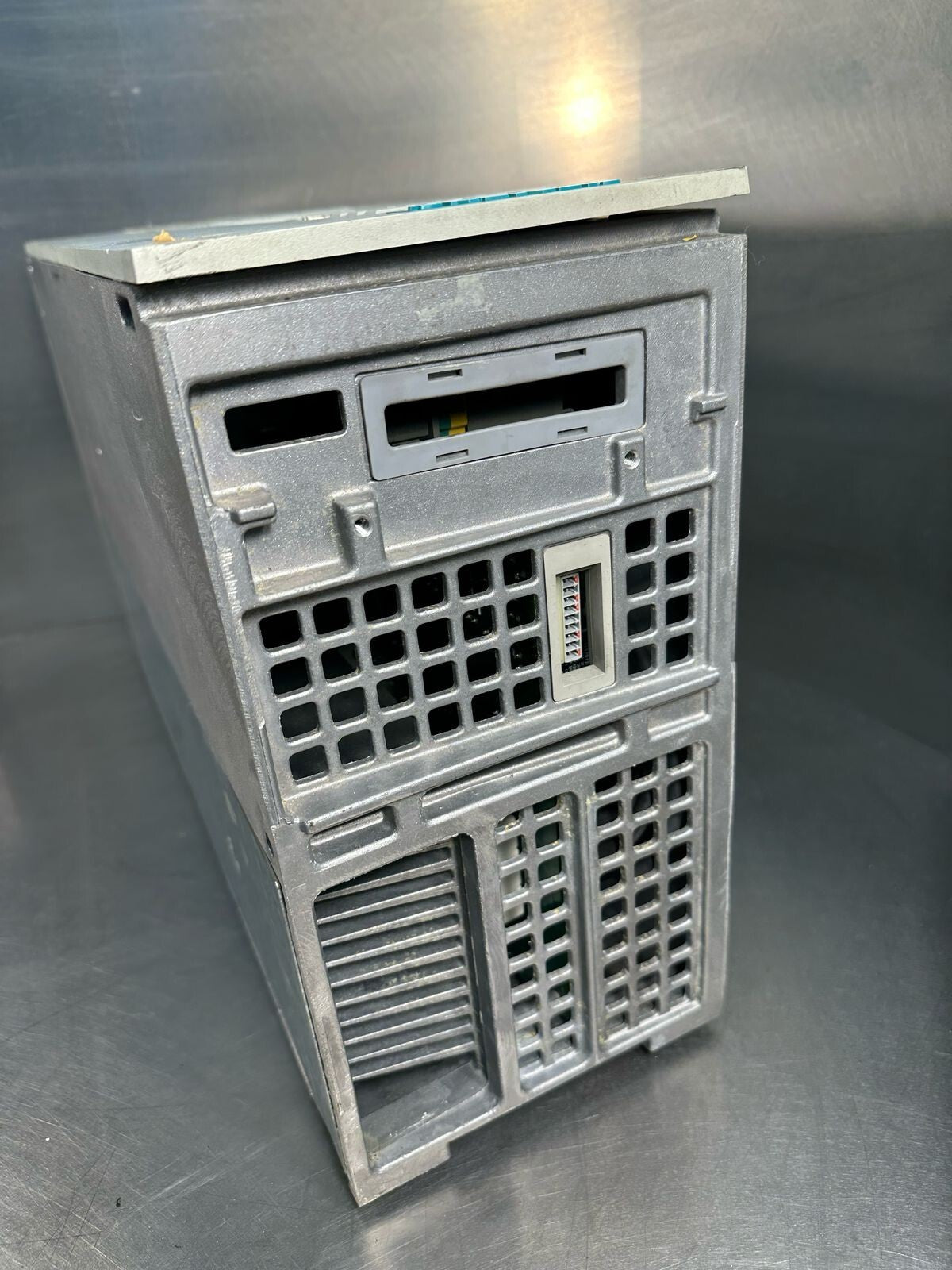 Siemens 6SE7022-6EC51 6SE70226EC51 AC Drive             (8.5.4)