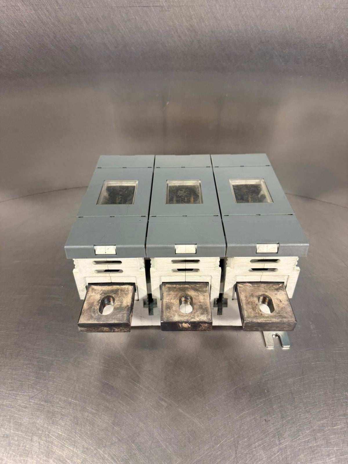 ABB Non-Fusible Disconnect Switch 1200Amp 600VAC 3 Pol (10.5.3)