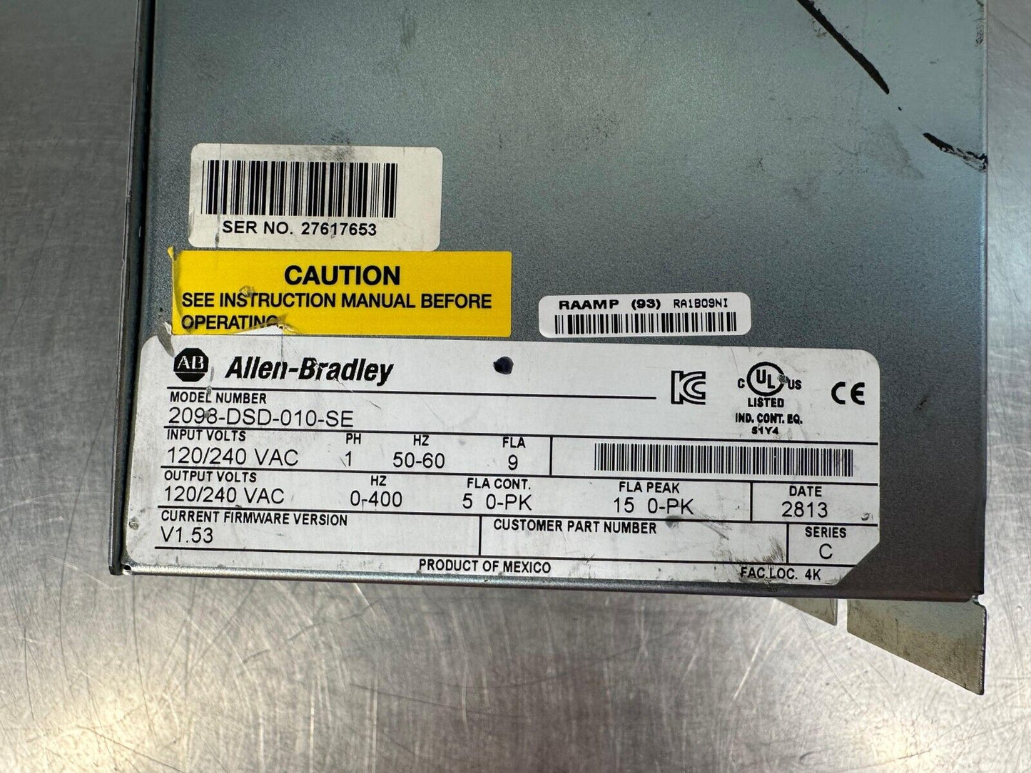 Allen Bradley 2098-DSD-010-SE  1Ph hz 50-60      (1c-03)