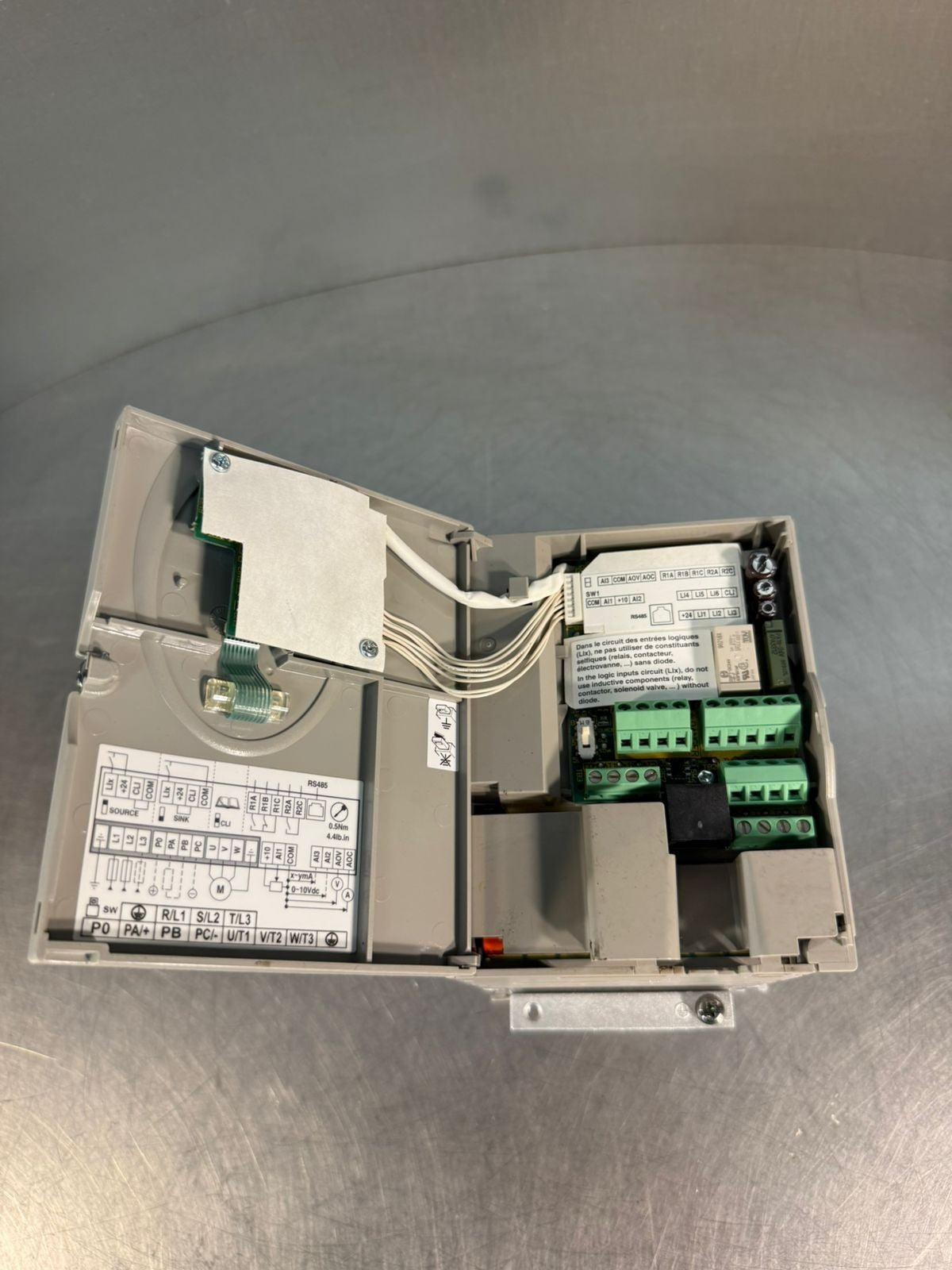 Schneider Telemecanique ATV31H075N4 0,75kw/1Hp                     (5.4.2)