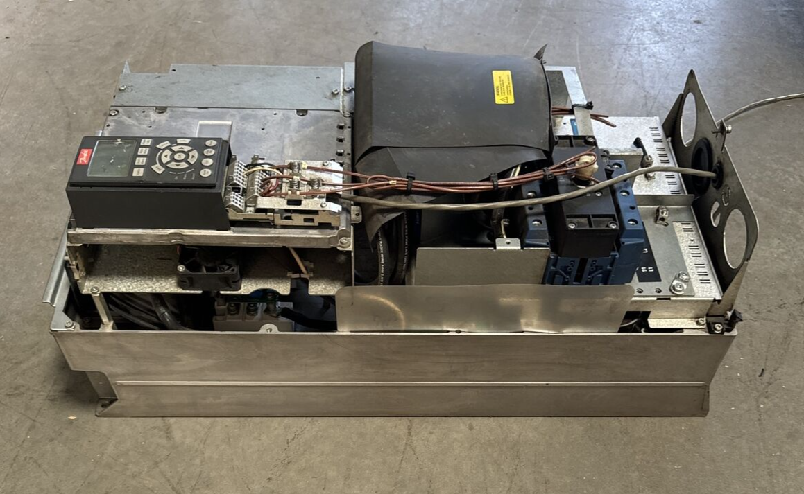 Tested Danfoss VLT 134G5201 Refrigeration Drive 90kW/125HP (BIN1.5.6)