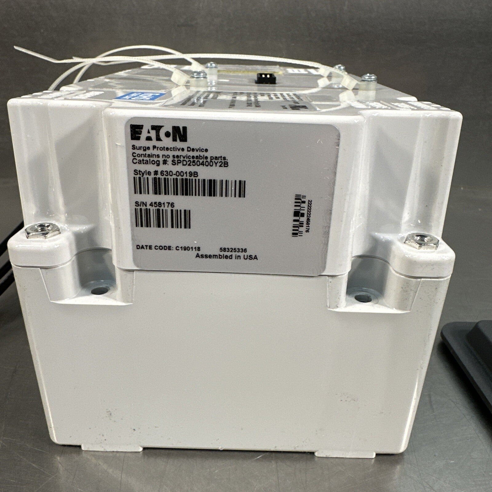 New Eaton SPD250400Y2B SPD Series Surge Protective Device  (BIN7.1.2-5)