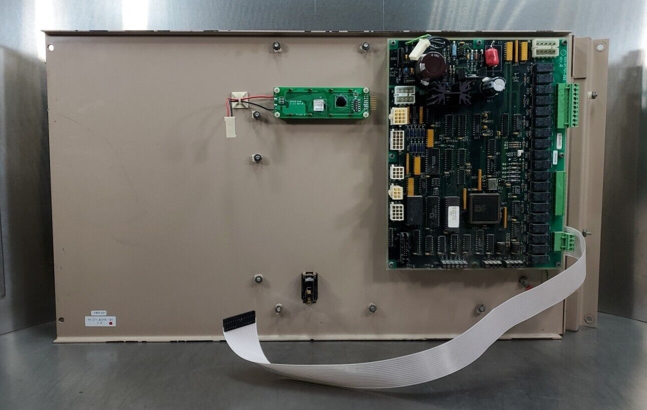 YORK YK-371-02495-101 MILLENIUM SCREW CHILLER CONTROL/DISPLAY PANEL.       4E-27