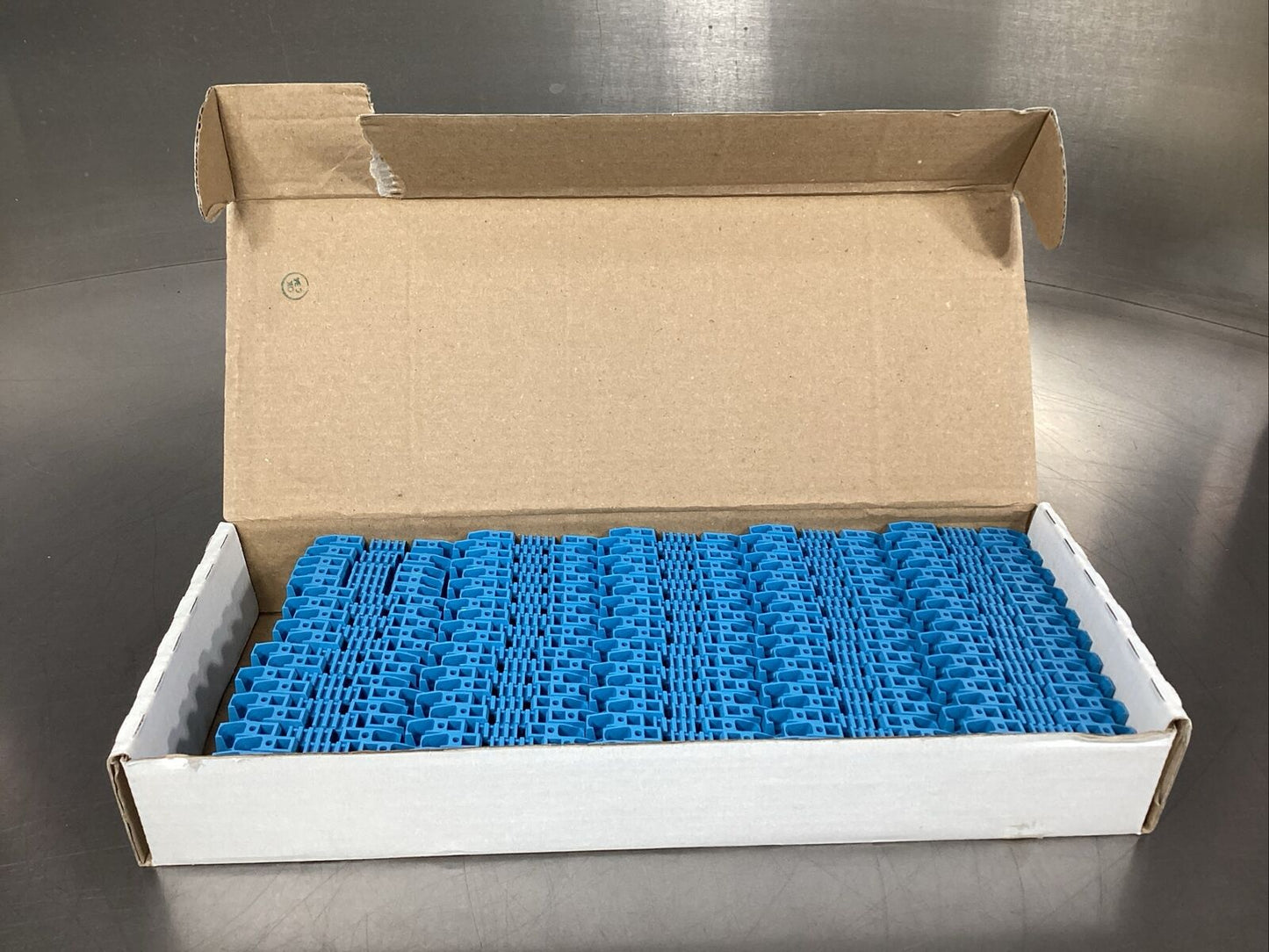 WEG  10289585  TERMINAL BLOCK  BTWM 4  AZ  BLUE (box of 100)      4C-29