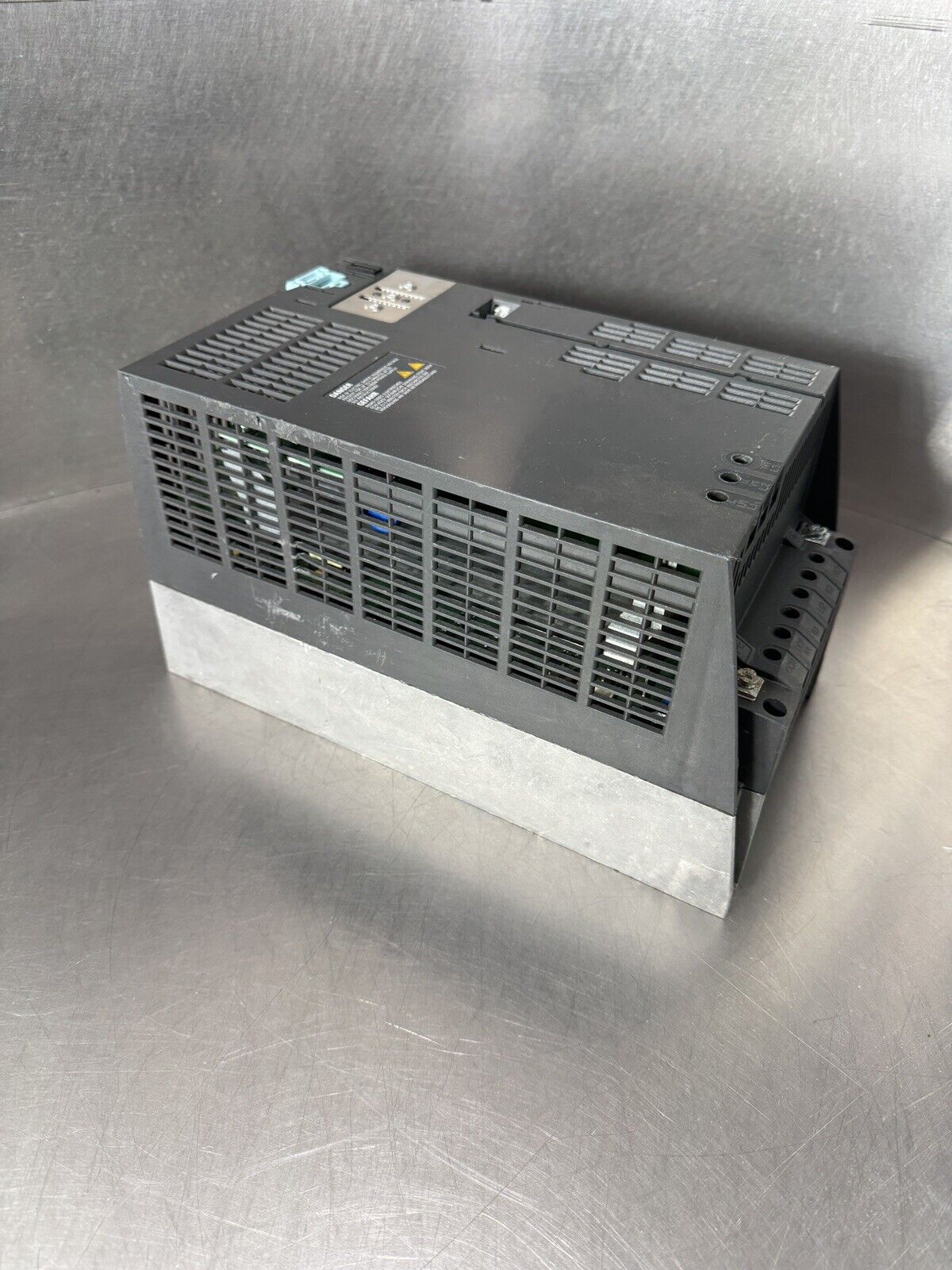 Siemens Sinamics Power Module 240 6SL3224-0BE25-5UA0 Version: D02 (Bin1.6.1)