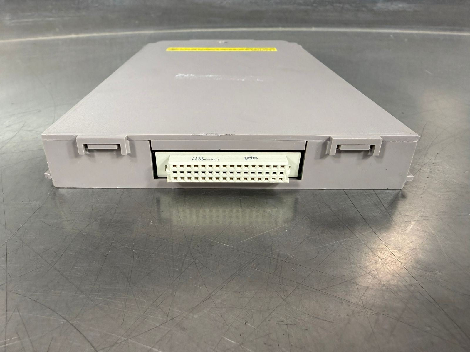 Keithley 7700 20 Chan Multiplexer Module   300V 3A            (9.3.2)