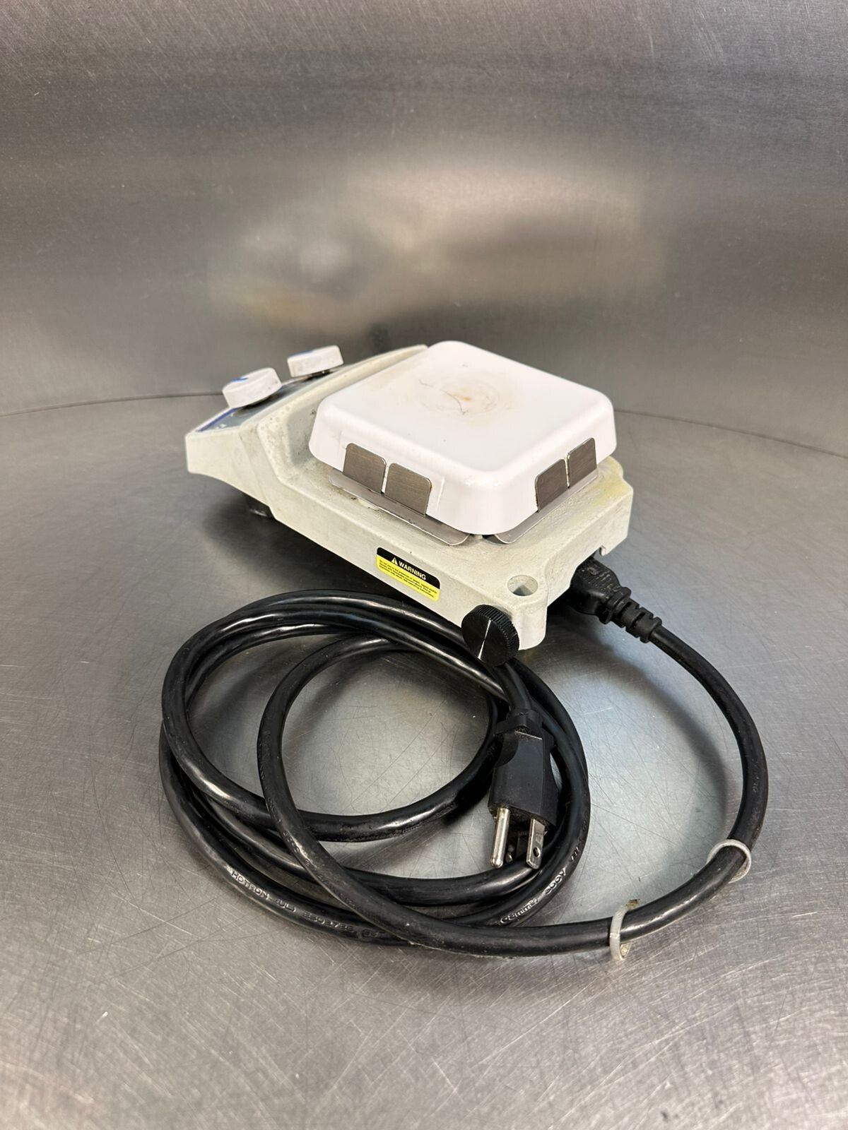 Fisher Scientific 11-100-16SH Isotemp Digital Hot Plate/Stirre (4.1.2)