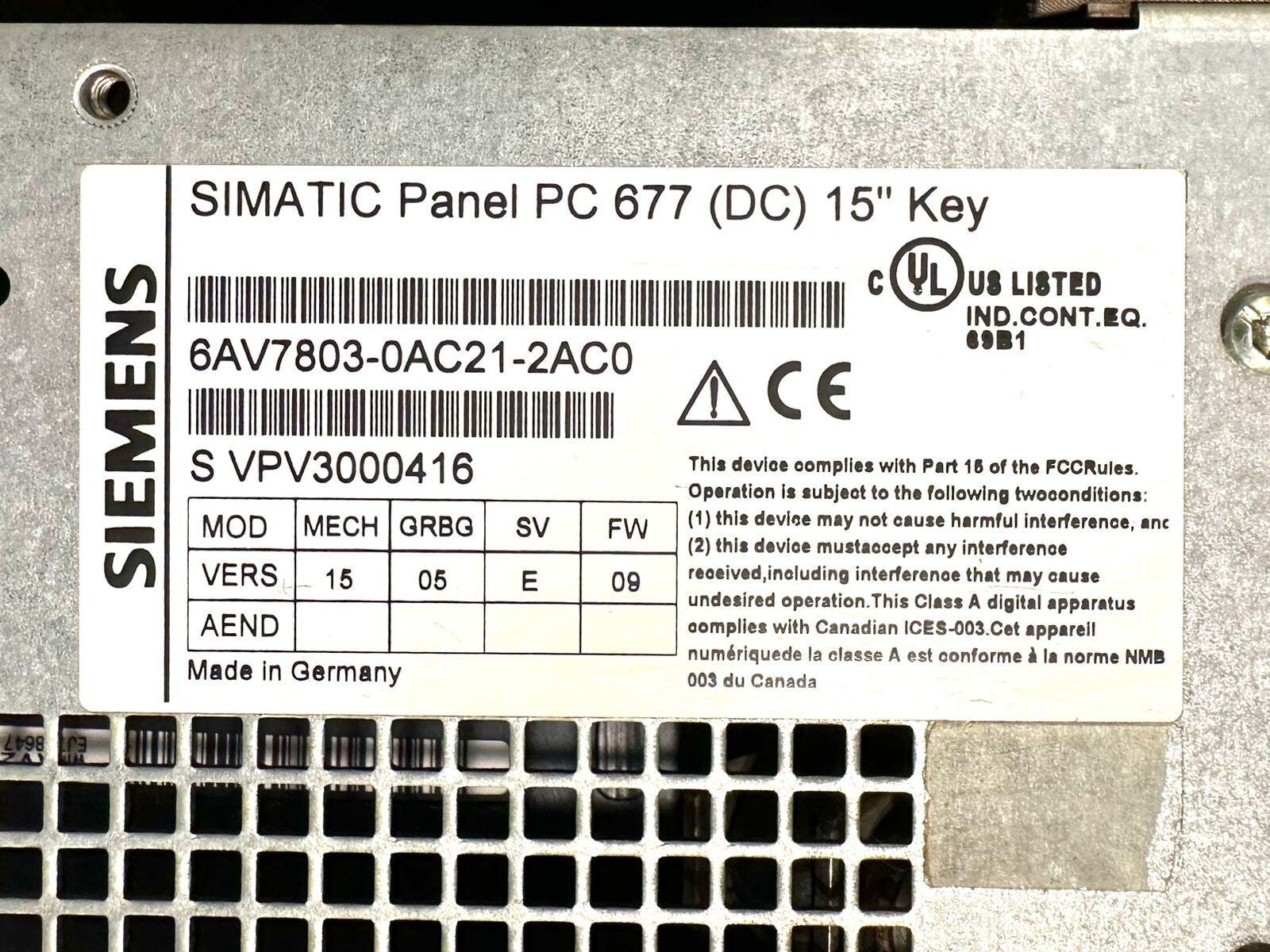 Siemens 6AV7803-0AC21-2AC0 SIMATIC PANEL PC 677 15" KEY (1.3.2)