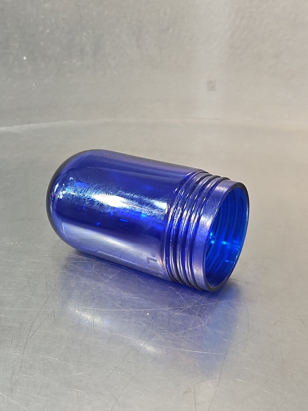 Emerson Apleton VGL-1BL globe blue.                                    (BIN433)