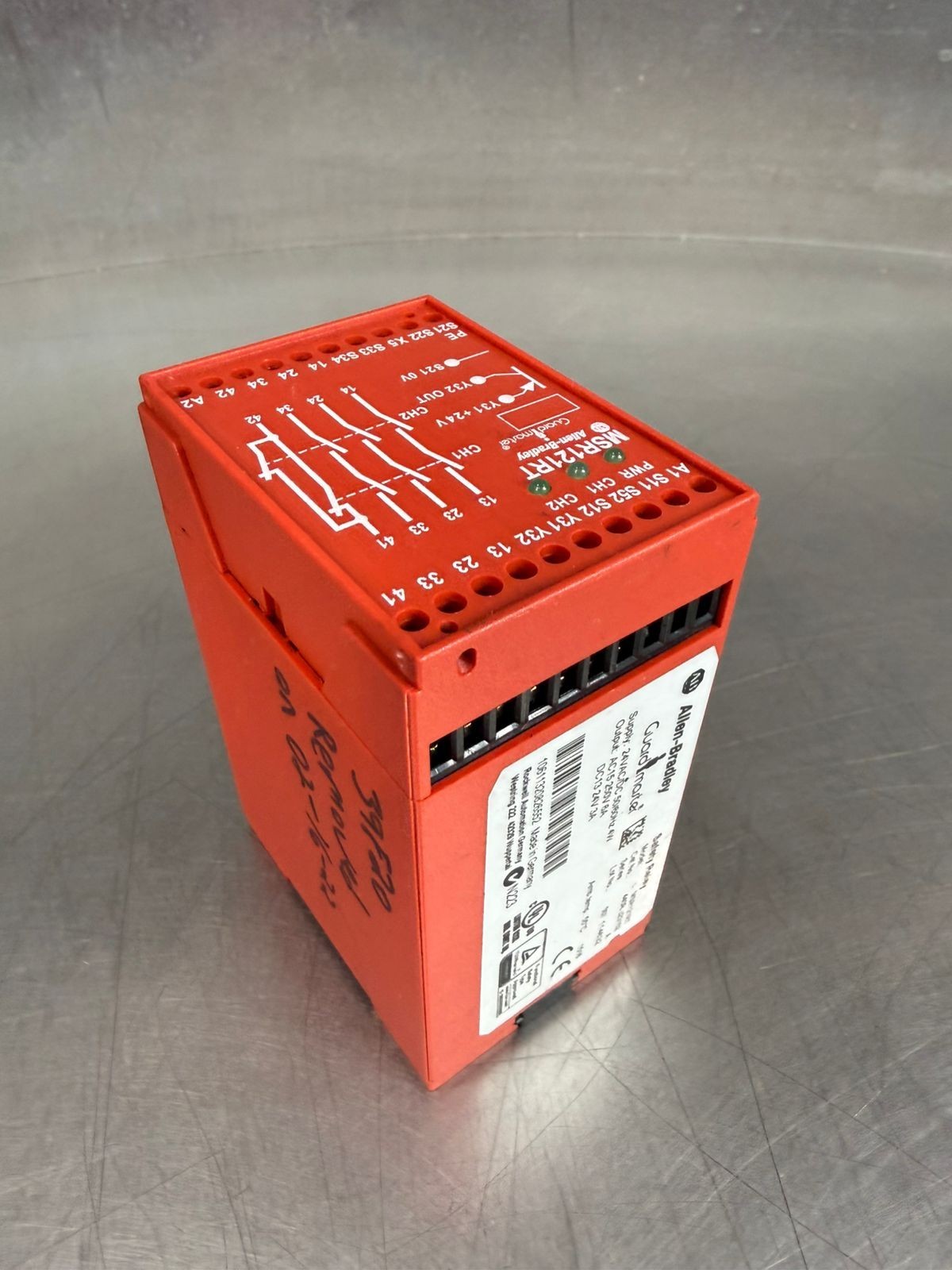Allen-Bradley 440R-J23102 Safety Relay MSR121RT 24V                (9.3.2)