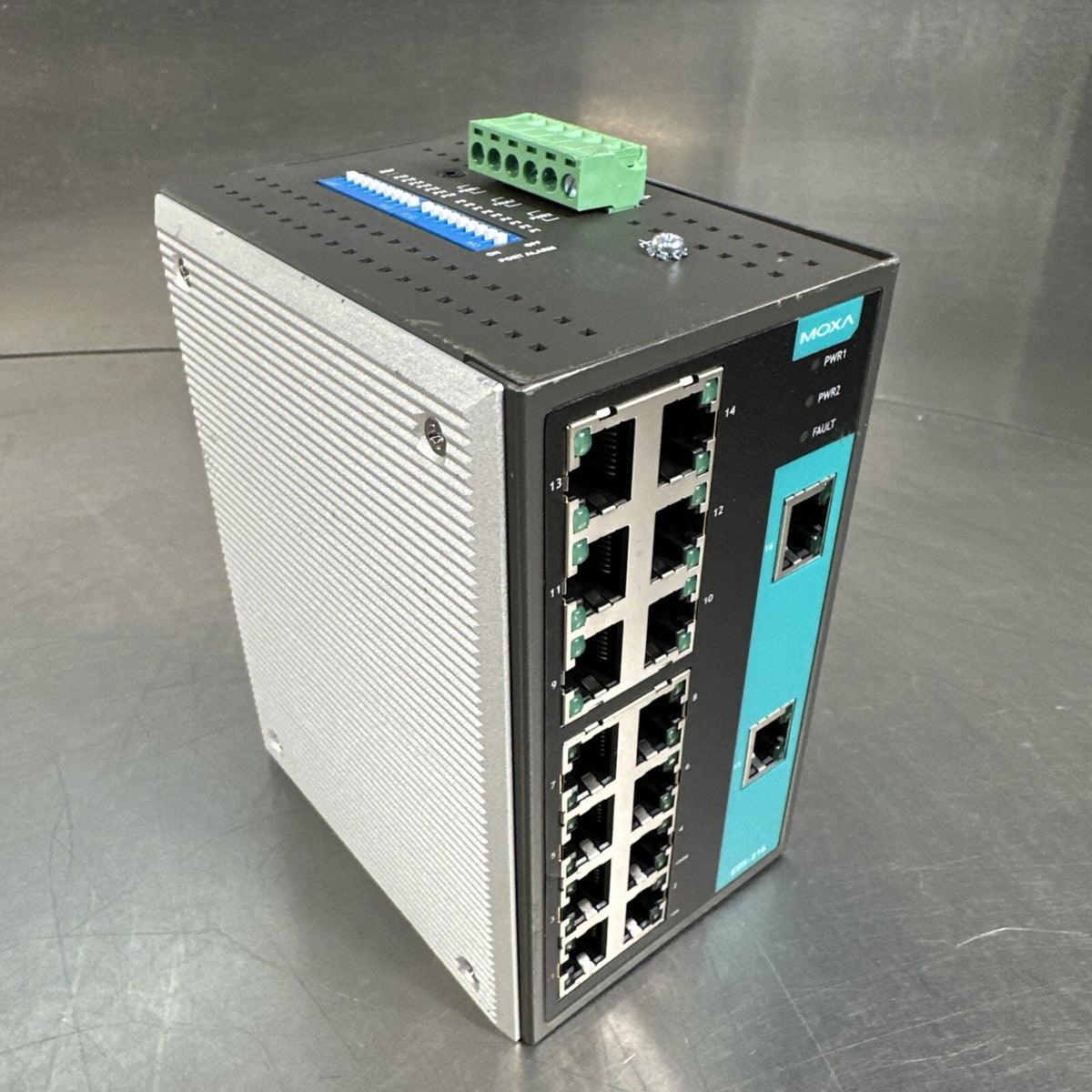 Moxa EDS-316  Industrial Ethernet Switch            (BIN-7.1.4)
