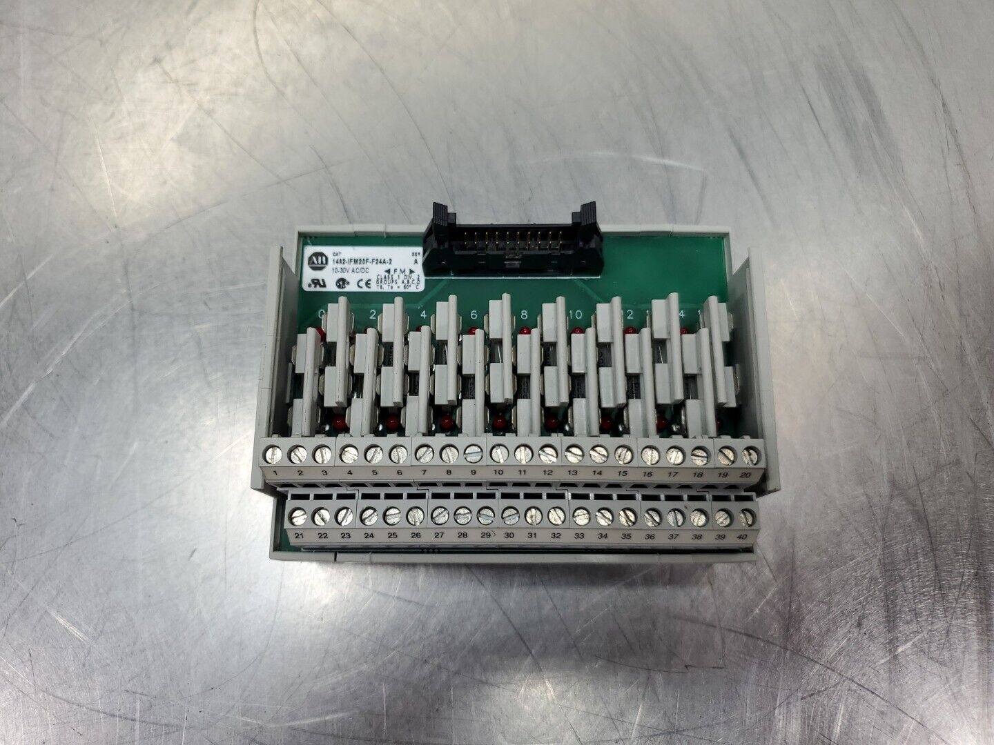 Allen Bradley 1492-IFM20F-F24-2 Ser. A Interface Module.                   3E-19