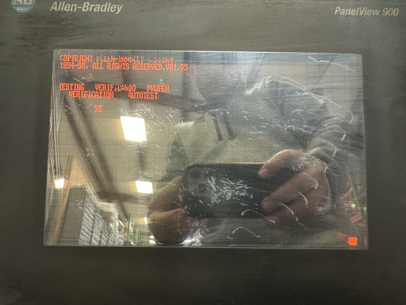 Allen-Bradley Panelview 900 MISSING BACK (bin2.4.1)