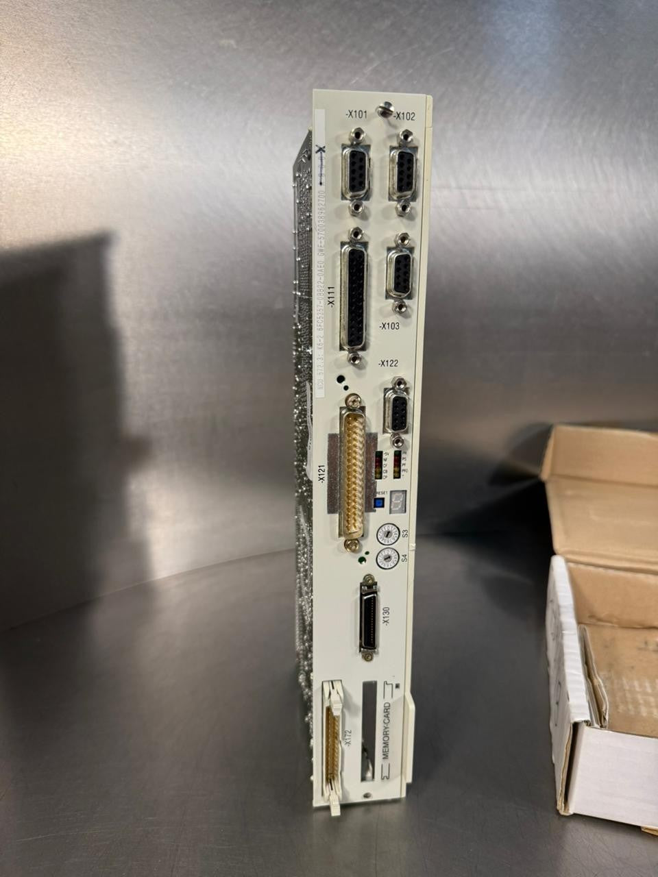 Siemens 6FC5357-0BB22-0AE0 Sinumerik 840D/DE Ver. E                (2.2.4)