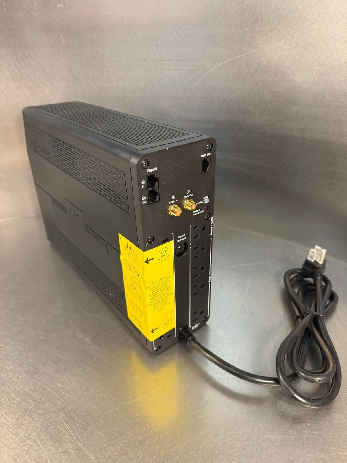 Apc BR1000MS Back-UPS Pro 1000S Inp: 120V~12A 60Hz                (11.4.3)