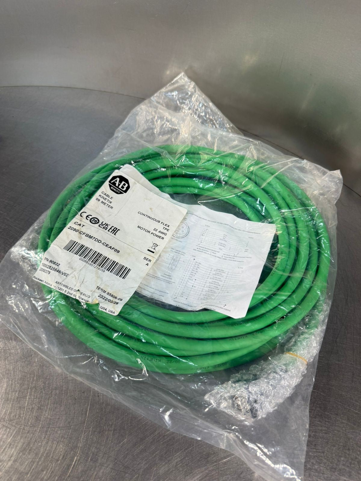 Ab 2090-CFBM7DD-CEAF09 /A Cable Kinetix 9m 22 Awg                  (4.6.1)