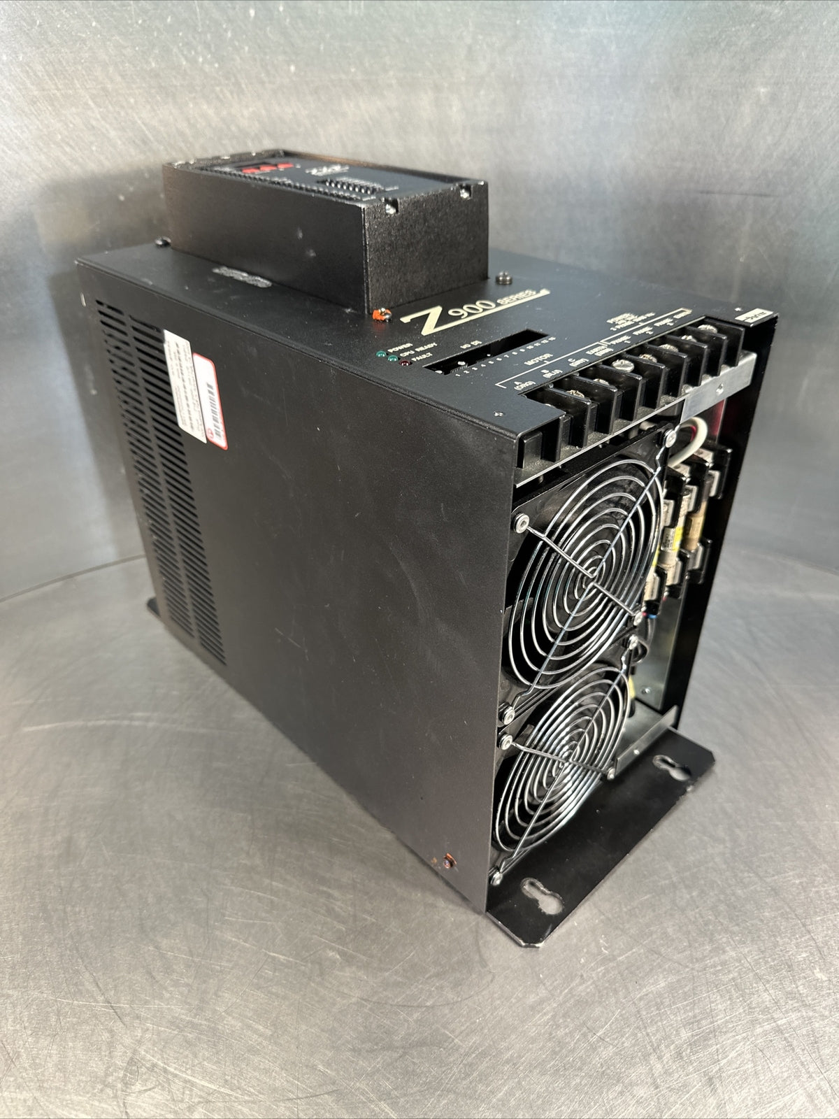 PARKER Z-900 Series ZX-F Brushless Servo Driver ZXF900-DRIVE-240     (BIN-2.5.2)