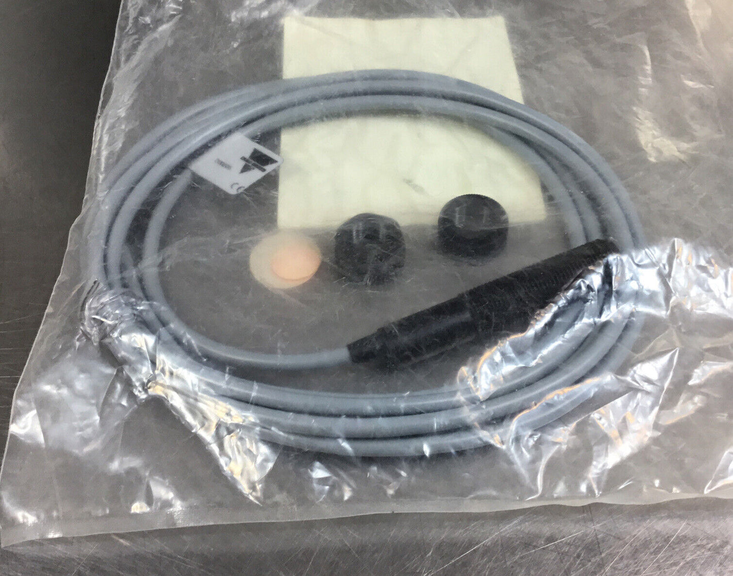 CARLO GAVAZZI MHT05 Photoelectric Transmitter, 10-30VDC                   5E-2/1