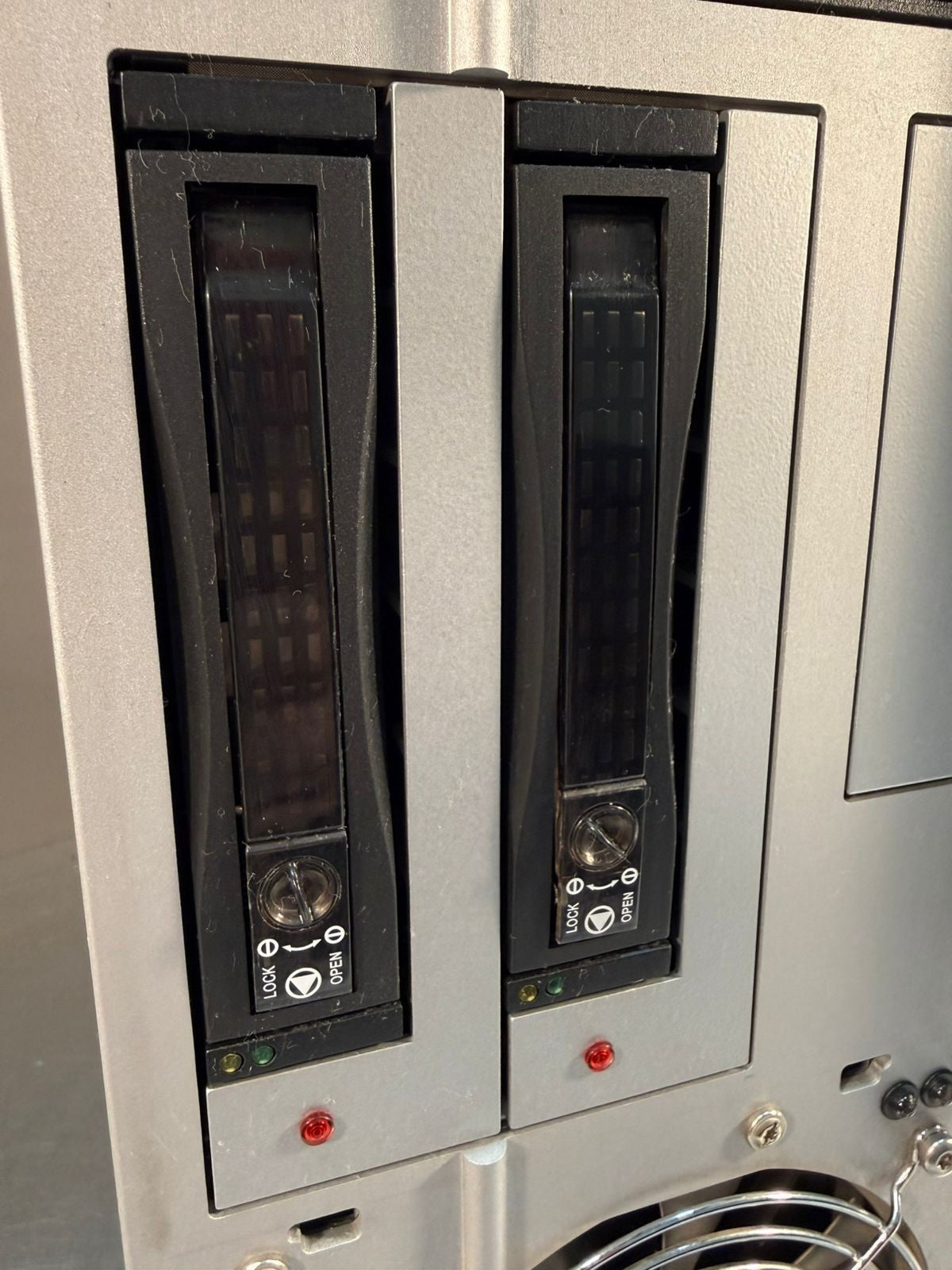 Siemens Simatic IPC547D PCS7 6ES7660-3HH40-2DA1                  (10.3.1)